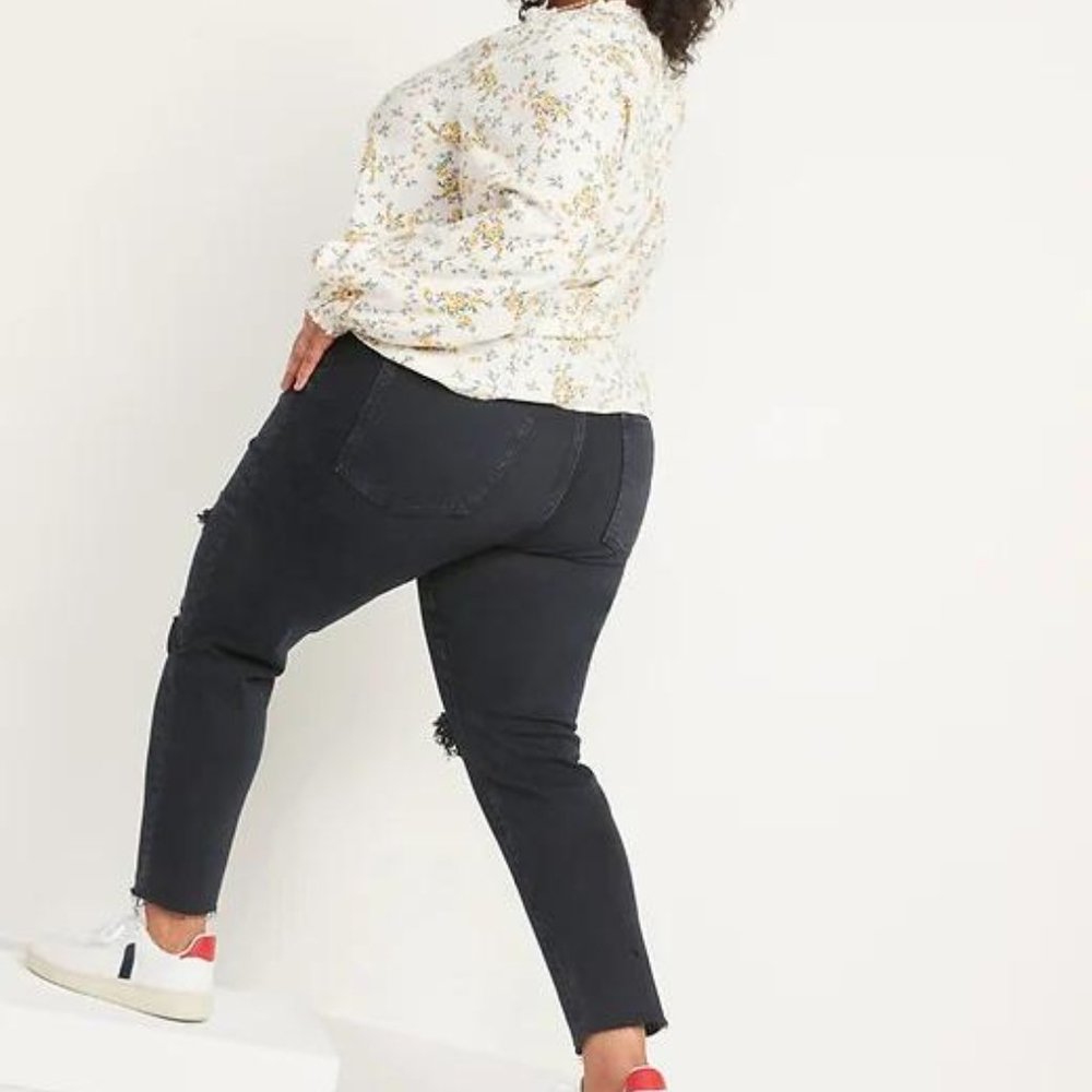 Old Navy High-Waisted O.G. Straight Button-Fly Cut-Off Jeans for Women New - Picture 6 of 6